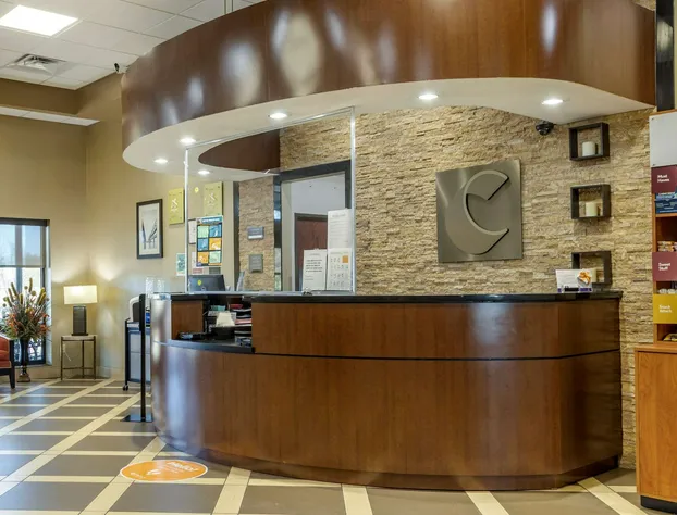 Comfort Suites Batesville hotel detail image 4