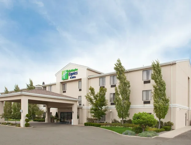 Holiday Inn Express & Suites Alliance by IHG hotel detail image 1