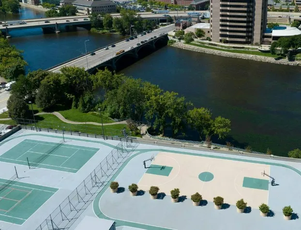 Courtyard by Marriott Downtown Grand Rapids hotel detail image 4