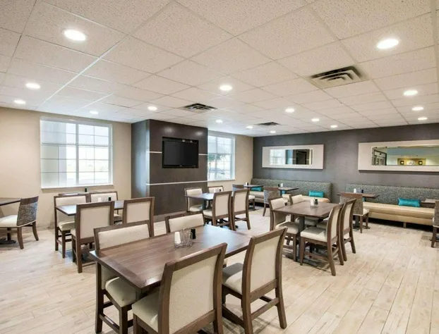 Comfort Suites San Angelo near University hotel detail image 3