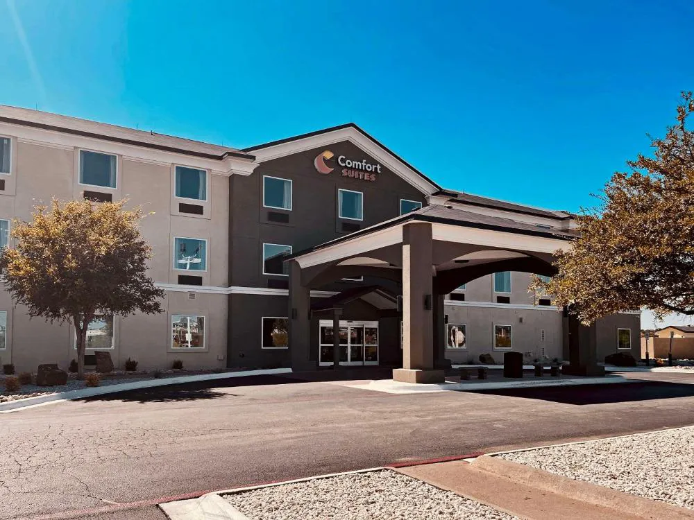 Comfort Suites San Angelo near University hotel hero