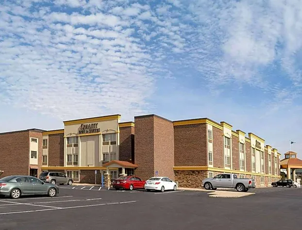 Quality Inn & Suites Ames Conference Center Near ISU Campus hotel detail image 2