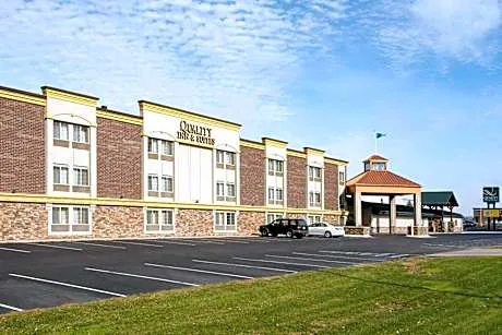 Quality Inn & Suites Ames Conference Center Near ISU Campus hotel detail image 1