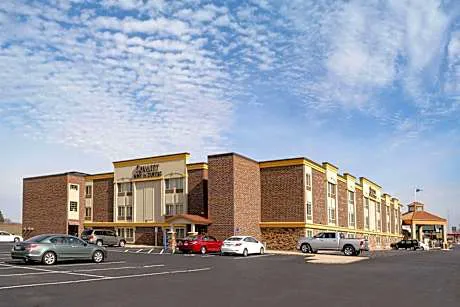 Quality Inn & Suites Ames Conference Center Near ISU Campus hotel detail image 4