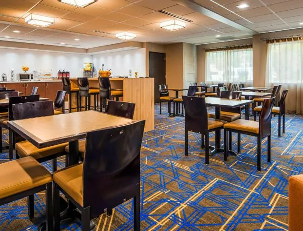 Best Western Plus Portland Airport Hotel & Suites hotel detail image 3