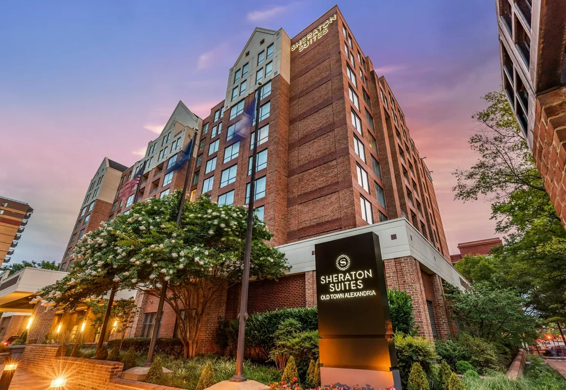 Sheraton Suites Old Town Alexandria hotel hero