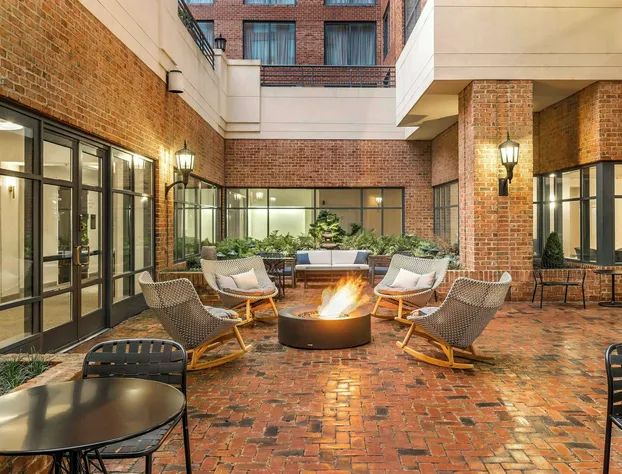 Sheraton Suites Old Town Alexandria hotel detail image 1