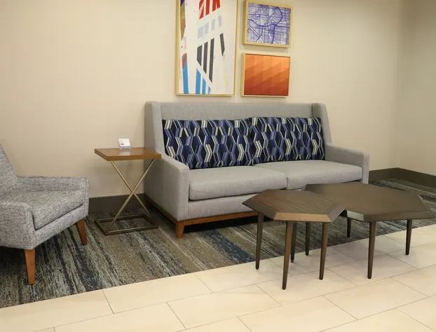 Holiday Inn Express Hotel & Suites Vancouver Mall by IHG hotel detail image 3