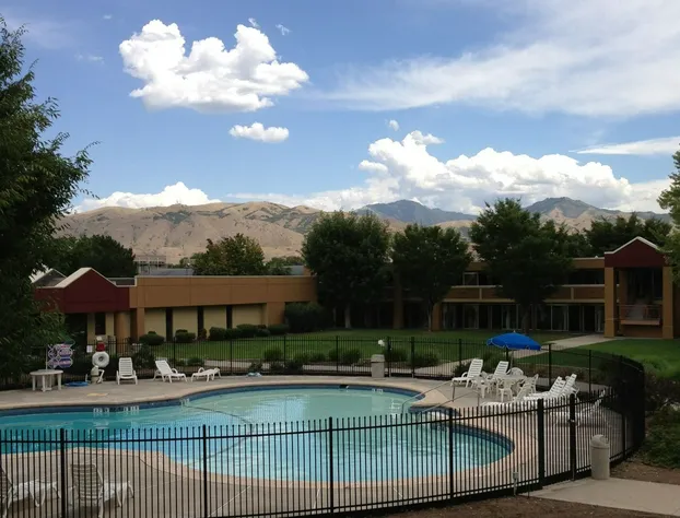 Ramada by Wyndham Salt Lake City North Temple hotel detail image 3