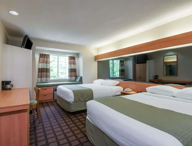 Microtel Inn & Suites by Wyndham Uncasville Casino Area hotel detail image 4