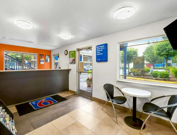 Motel 6 Portland, OR - Downtown hotel detail image 4