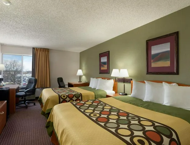 Super 8 by Wyndham Madison South hotel detail image 4
