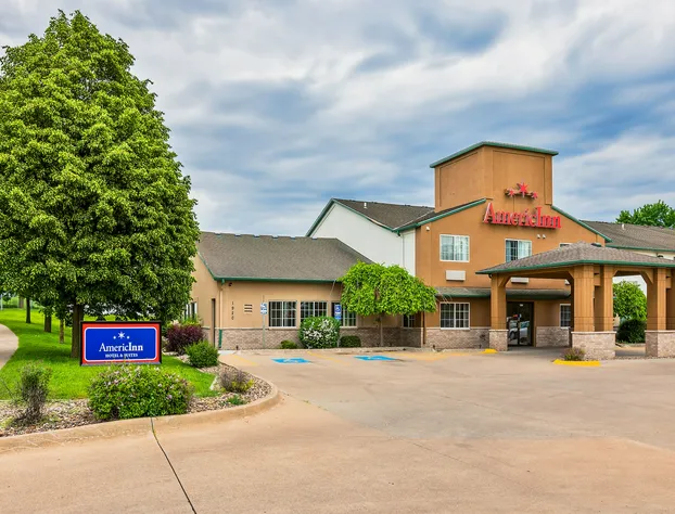 AmericInn by Wyndham Des Moines Airport hotel detail image 1