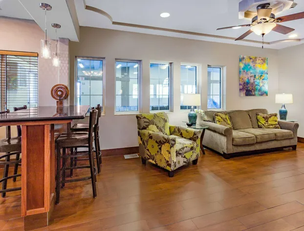 AmericInn by Wyndham Des Moines Airport hotel detail image 2