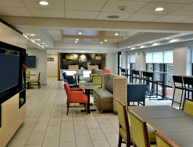 Holiday Inn Express Raleigh Durham Airport by IHG hotel detail image 4