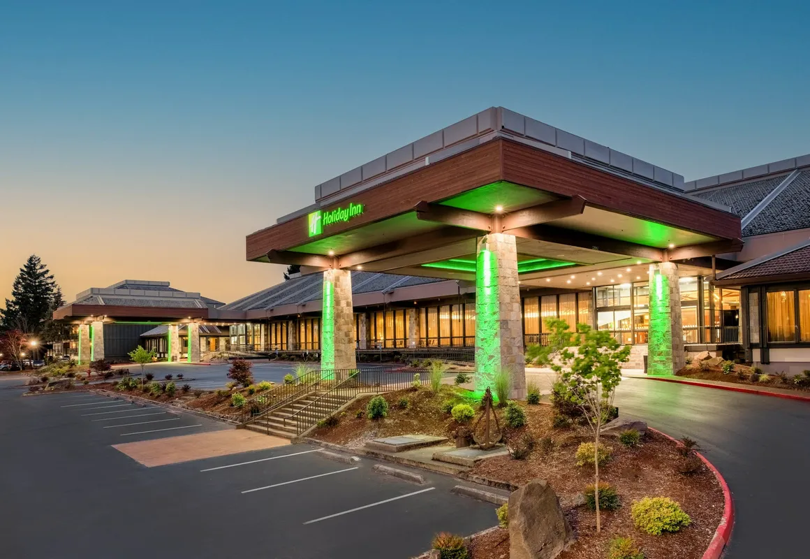 Holiday Inn Portland - Columbia Riverfront by IHG hotel hero