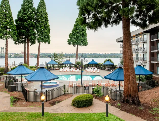 Holiday Inn Portland - Columbia Riverfront by IHG hotel detail image 1