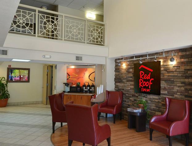 Red Roof Inn San Antonio - Airport hotel detail image 1