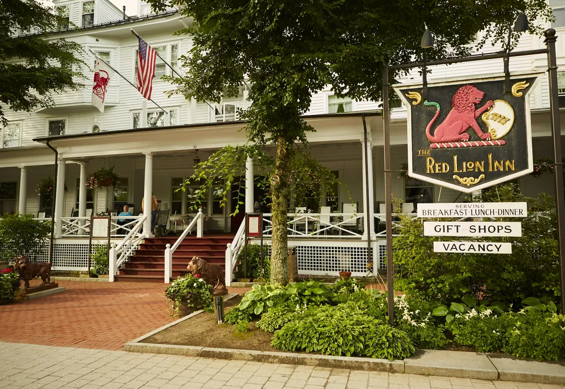 The Red Lion Inn hotel hero