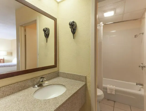 Lodge at Mill Creek hotel detail image 3