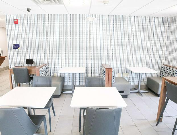 Microtel Inn & Suites By Wyndham Charlotte/Northlake hotel detail image 3