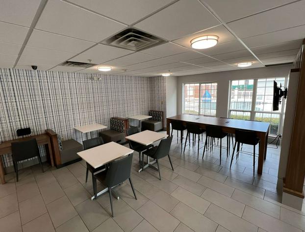 Microtel Inn & Suites by Wyndham Charlotte/Northlake hotel detail image 2