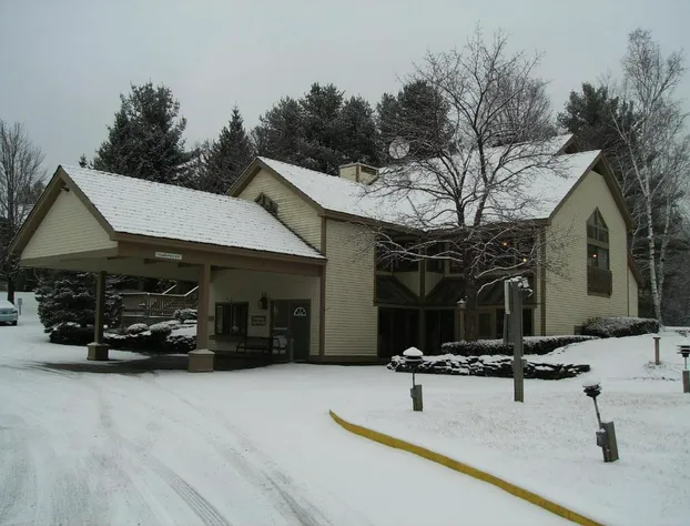 Best Western Inn & Suites Rutland-Killington hotel detail image 2