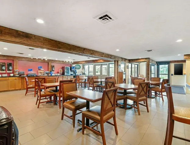 Best Western Inn & Suites Rutland-Killington hotel detail image 1