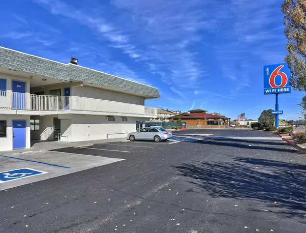 Motel 6 Flagstaff, AZ - Butler hotel detail image 2