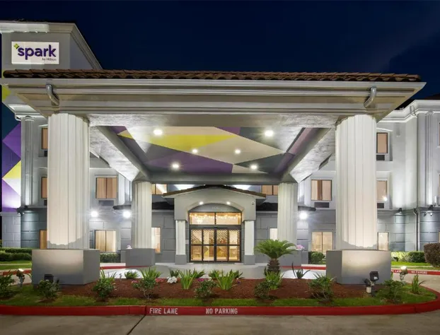 Spark by Hilton Houston Hobby Airport hotel detail image 2