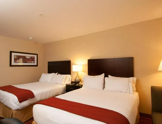 Holiday Inn Express Vernon - Manchester by IHG hotel detail image 4
