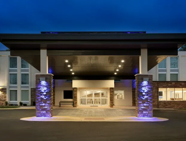 Holiday Inn Express Williamsbrg Busch Gardens Area by IHG hotel detail image 2