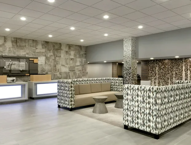 Holiday Inn Express Williamsbrg Busch Gardens Area by IHG hotel detail image 3