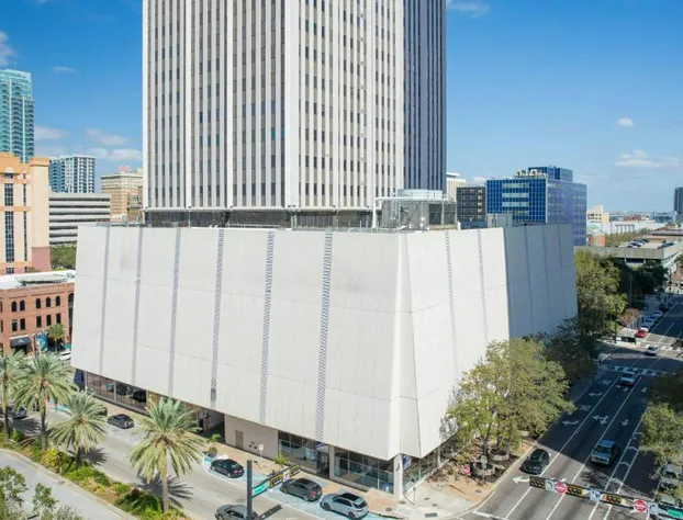 Aloft Tampa Downtown hotel detail image 2