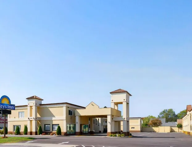 Days Inn by Wyndham Tonawanda/Buffalo hotel detail image 3