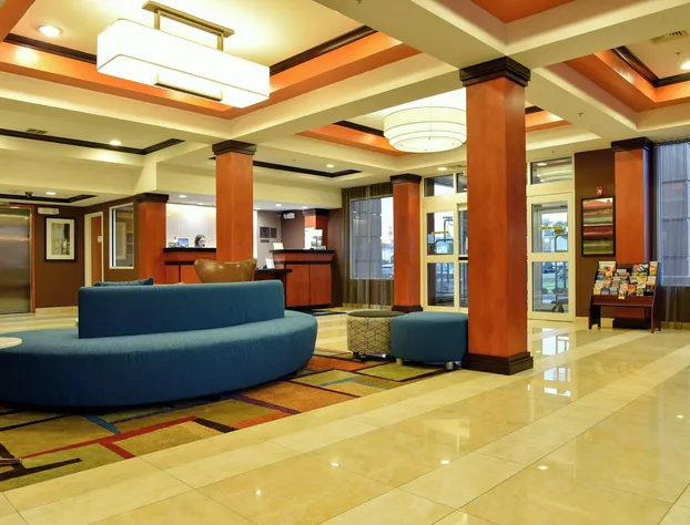 Fairfield Inn & Suites Hartford Airport hotel detail image 2