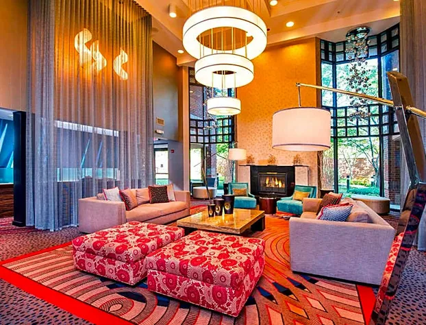 Courtyard by Marriott Dulles Town Center hotel detail image 2