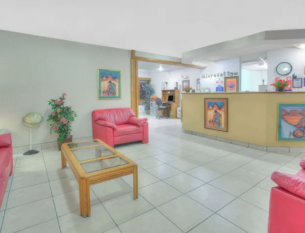 Microtel Inn by Wyndham Gallup hotel detail image 1