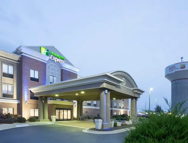 Holiday Inn Express Kansas City - at the Legends by IHG hotel detail image 1