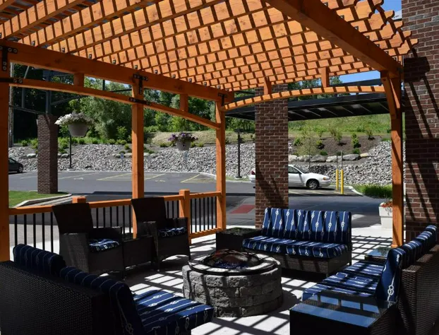 Holiday Inn Express & Suites Geneva Finger Lakes by IHG hotel detail image 4