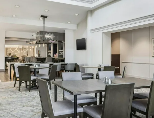 Chicago Marriott Midway hotel detail image 3