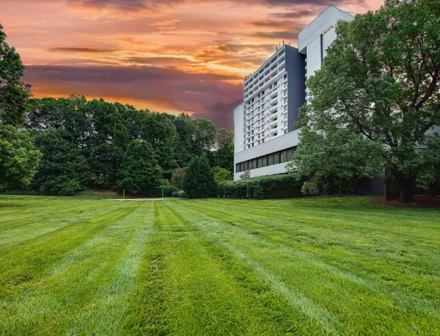 Sonesta Charlotte Lower South End hotel detail image 1