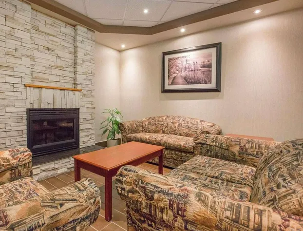 Comfort Inn & Suites University hotel detail image 2