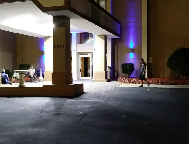 Baymont by Wyndham Charlotte-Airport Coliseum hotel detail image 1