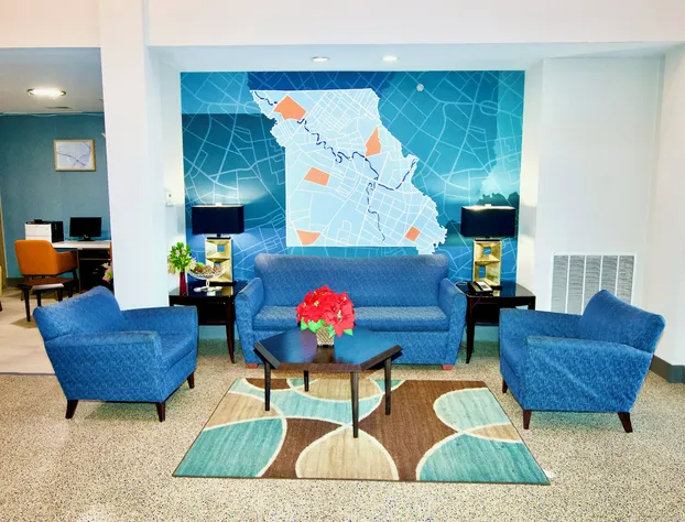 Holiday Inn Express Hotel and Suites St. Charles by IHG hotel detail image 3