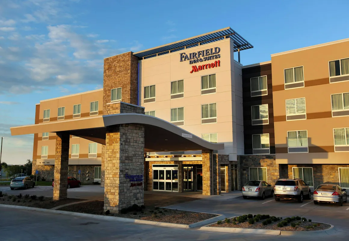 Fairfield Inn & Suites by Marriott Omaha Papillion hotel hero