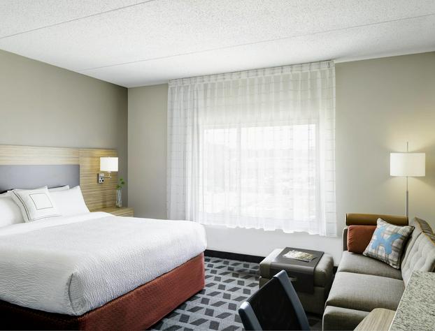 TownePlace Suites by Marriott Kansas City at Briarcliff hotel detail image 4