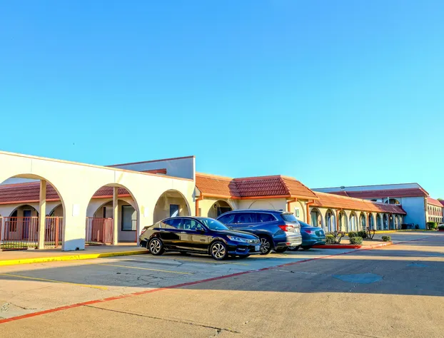 Motel 6 Longview, TX - North hotel detail image 1