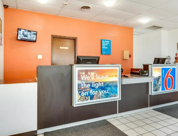 Motel 6 Longview, TX - North hotel detail image 2