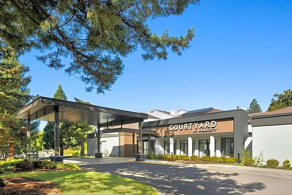 Courtyard by Marriott Portland Beaverton hotel hero